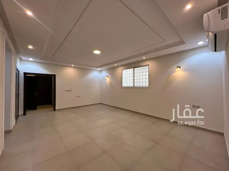 فيلا للإيجار في شارع رقم 298, حي الياسمين, مدينة الرياض, منطقة الرياض صورة 2