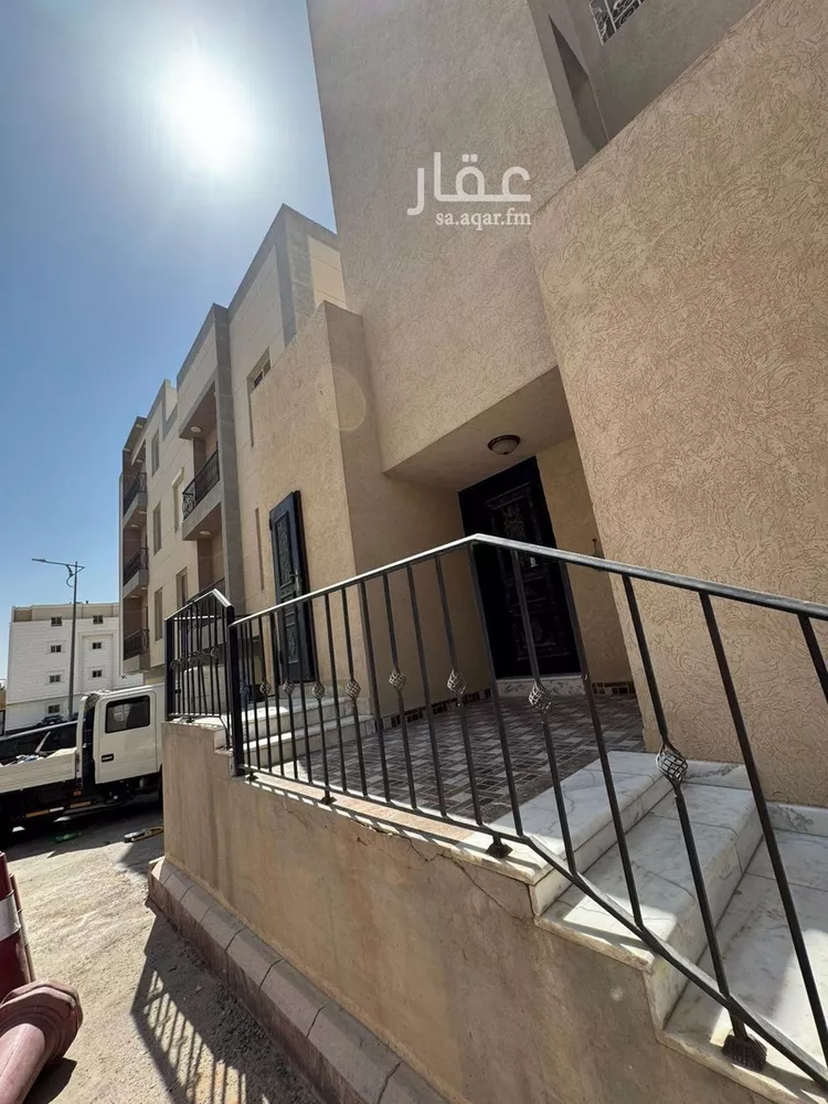 دور للإيجار في شارع رقم 326, حي الملقا, مدينة الرياض, منطقة الرياض