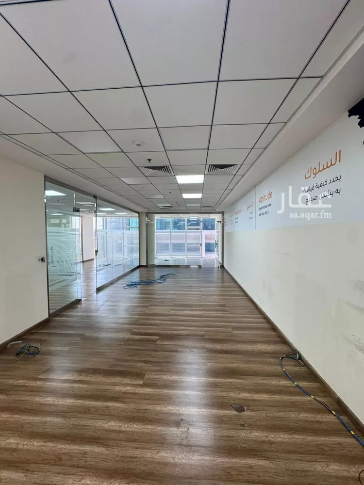 مكتب تجاري للإيجار في شارع الملك فهد, حي المحمدية, مدينة الرياض, منطقة الرياض 10