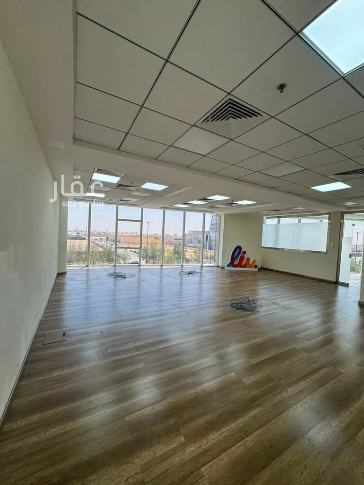 Commercial Office for Rent in Riyadh Al Mohammadiyah صورة 3