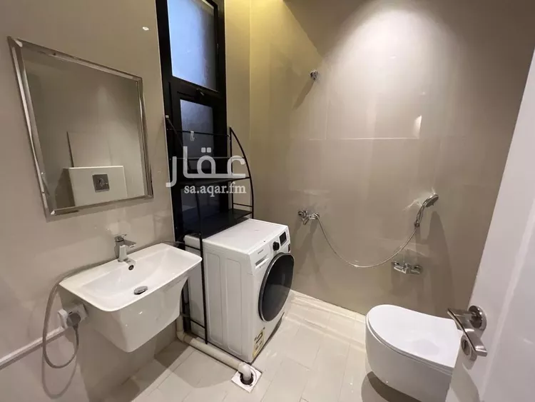 فيلا للإيجار في شارع رغبة, حي الورود, مدينة الرياض, منطقة الرياض صورة 5