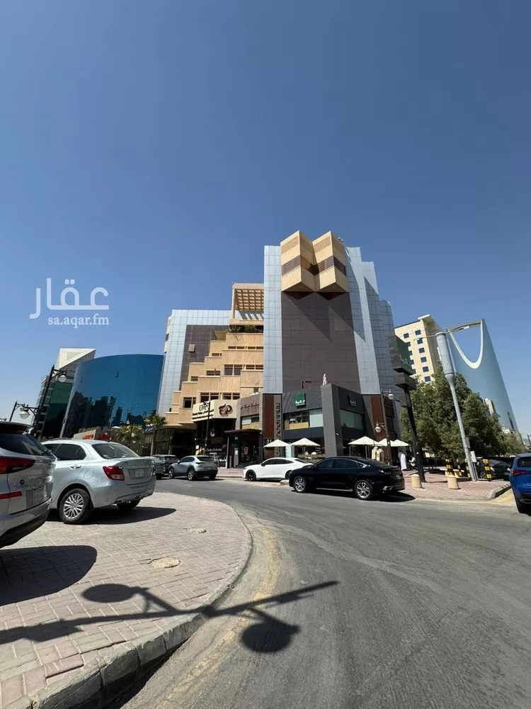 مكتب تجاري للإيجار في شارع وادي الثمامة, حي العليا, مدينة الرياض, منطقة الرياض