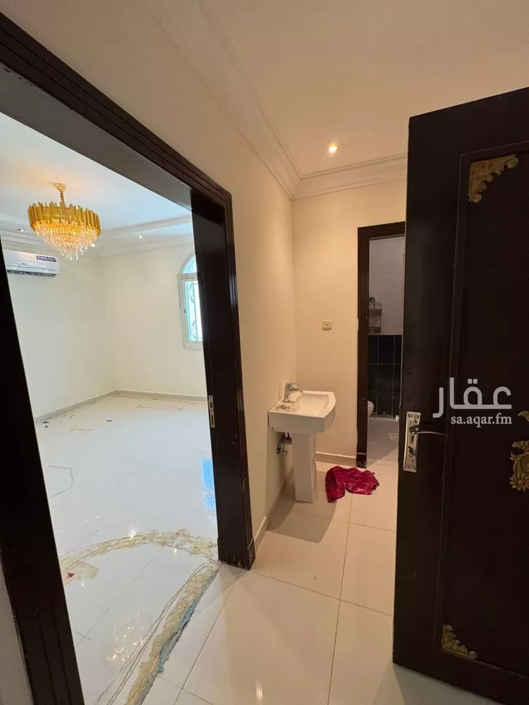 دور للإيجار في شارع رقم 326, حي الملقا, مدينة الرياض, منطقة الرياض صورة 4