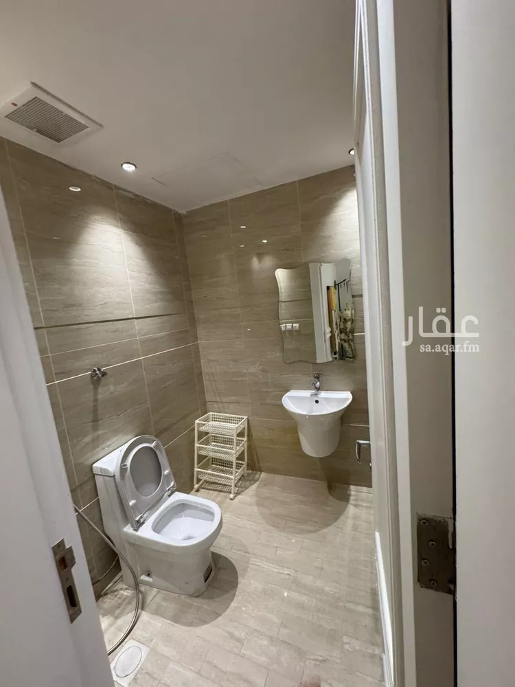 شقة للإيجار في شارع الأفضلي, حي الملقا, مدينة الرياض, منطقة الرياض صورة 3