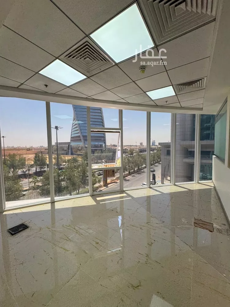 Commercial Office for Rent in Riyadh Al Mohammadiyah صورة 2