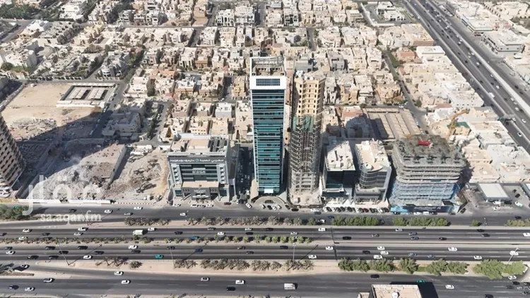 مكتب تجاري للإيجار في شارع الملك فهد, حي المحمدية, مدينة الرياض, منطقة الرياض