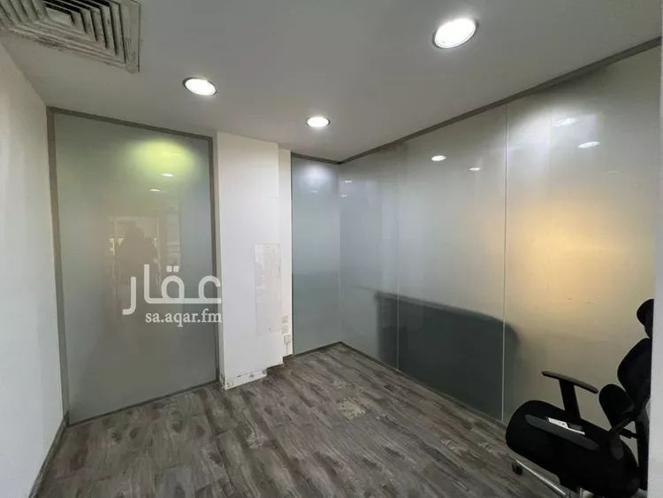 مكتب تجاري للإيجار في شارع عبدالله بن سلمة, حي العليا, مدينة الرياض, منطقة الرياض صورة 5
