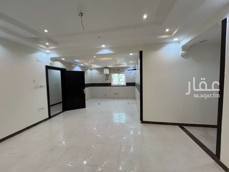 شقة للإيجار في شارع عامر عائل جوامي مجرشي, حي المحمدية 1, مدينة جازان, منطقة جازان صورة 4
