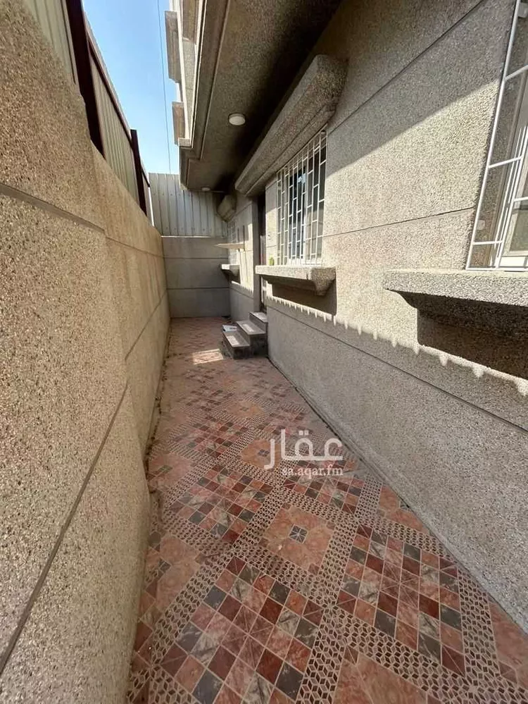 عمارة للإيجار في شارع 19أ, حي المزروعية, مدينة الدمام, المنطقة الشرقية