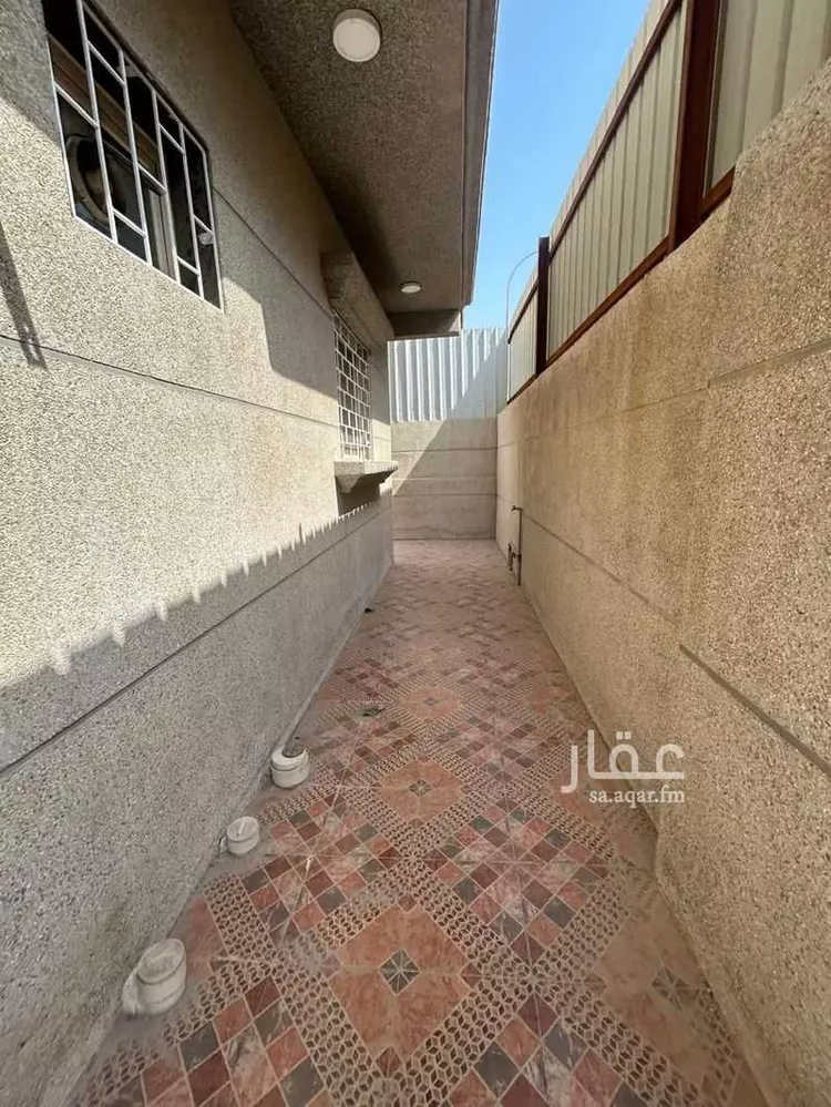 Building for Rent in Dammam Al Mazruiyah صورة 2