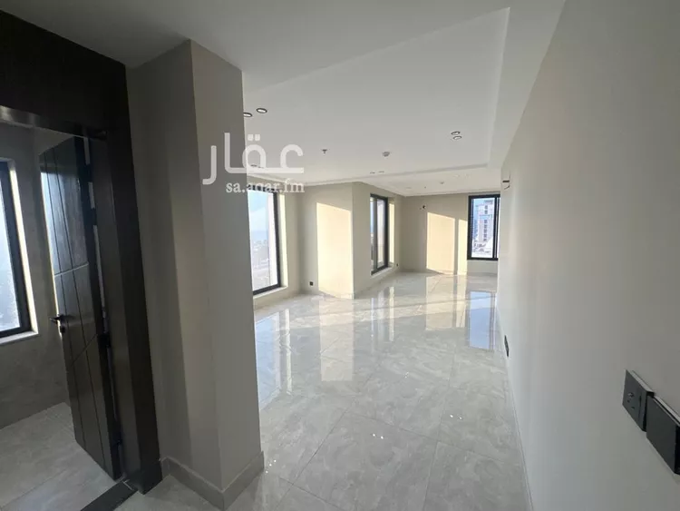 شقة للبيع في شارع الملك عبد الله, حي الشاطئ الغربي, مدينة الدمام, المنطقة الشرقية صورة 3