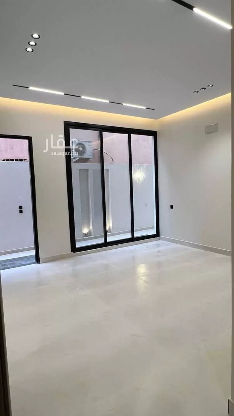 فيلا للبيع في شارع عمرو ابن مطرف ابن علقمة, حي ذلالة, مدينة خميس مشيط, منطقة عسير صورة 4