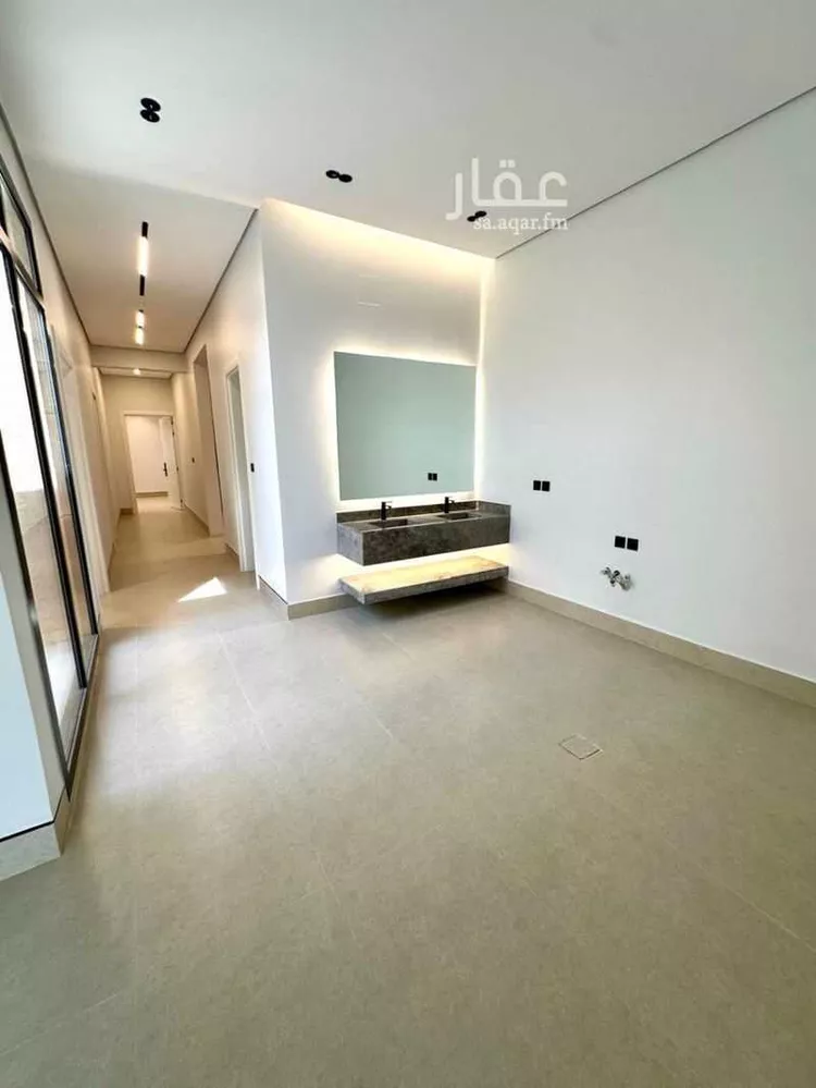 دور للبيع في شارع الجوادي, حي العارض, مدينة الرياض, منطقة الرياض 8