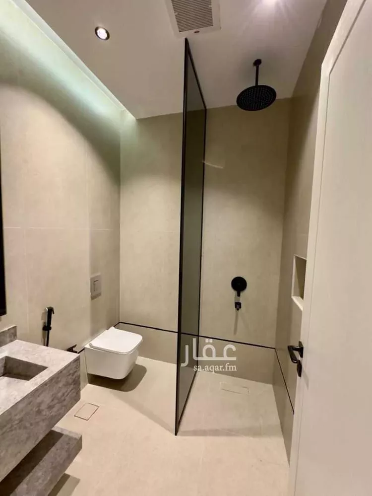 دور للبيع في شارع الجوادي, حي العارض, مدينة الرياض, منطقة الرياض 9