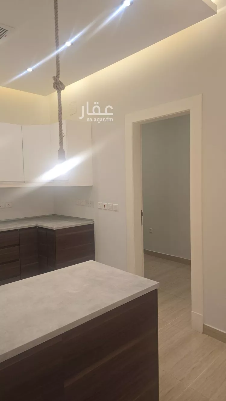 شقة للإيجار في شارع الامير عبدالله بن فيصل بن فرحان ال سعود, حي القيروان, مدينة الرياض, منطقة الرياض صورة 5