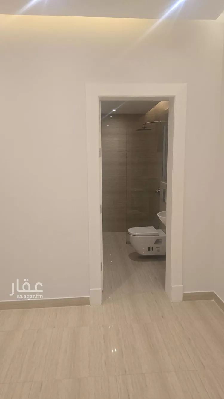 شقة للإيجار في شارع الامير عبدالله بن فيصل بن فرحان ال سعود, حي القيروان, مدينة الرياض, منطقة الرياض صورة 4
