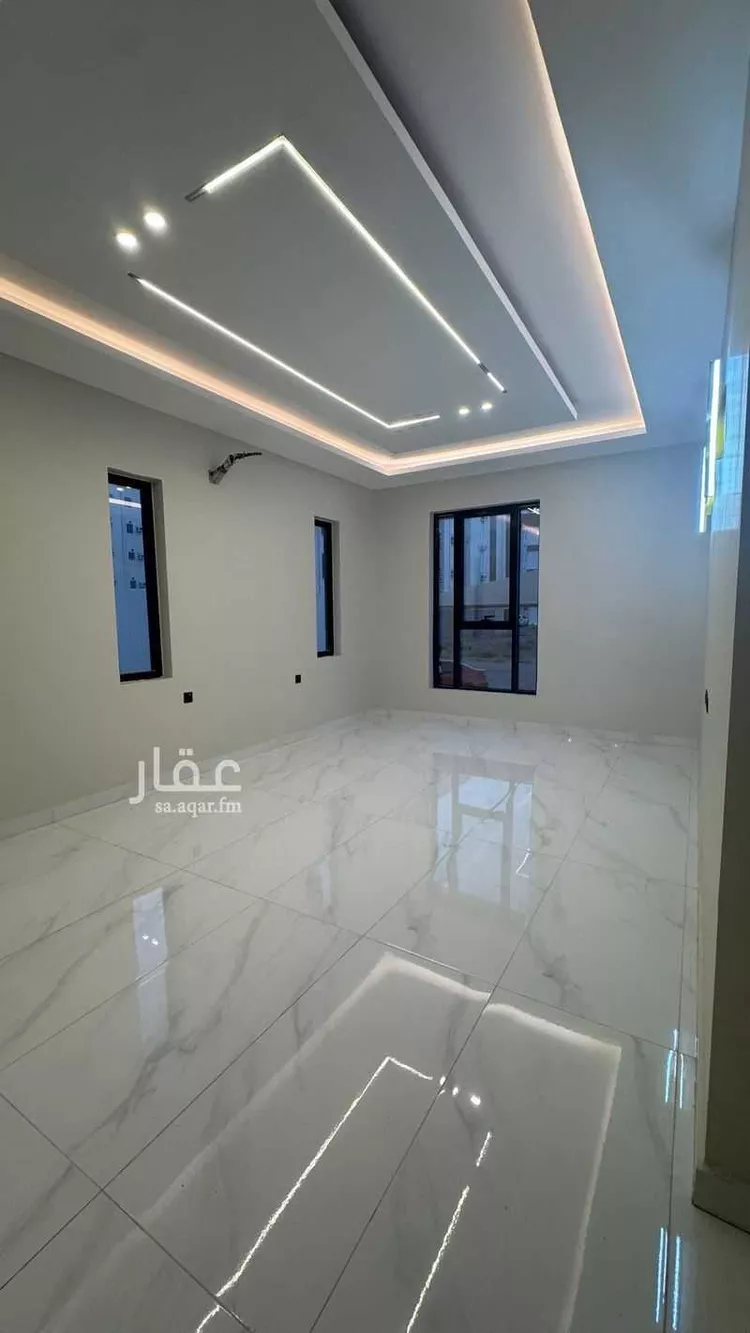 عمارة للإيجار في شارع المحمدية 2 35, حي المحمدية 2, مدينة جازان, منطقة جازان
