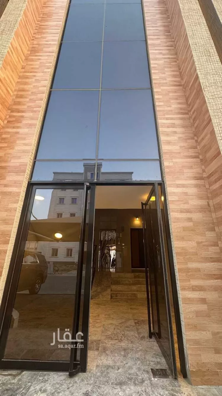 عمارة للإيجار في شارع المحمدية 2 35, حي المحمدية 2, مدينة جازان, منطقة جازان صورة 2