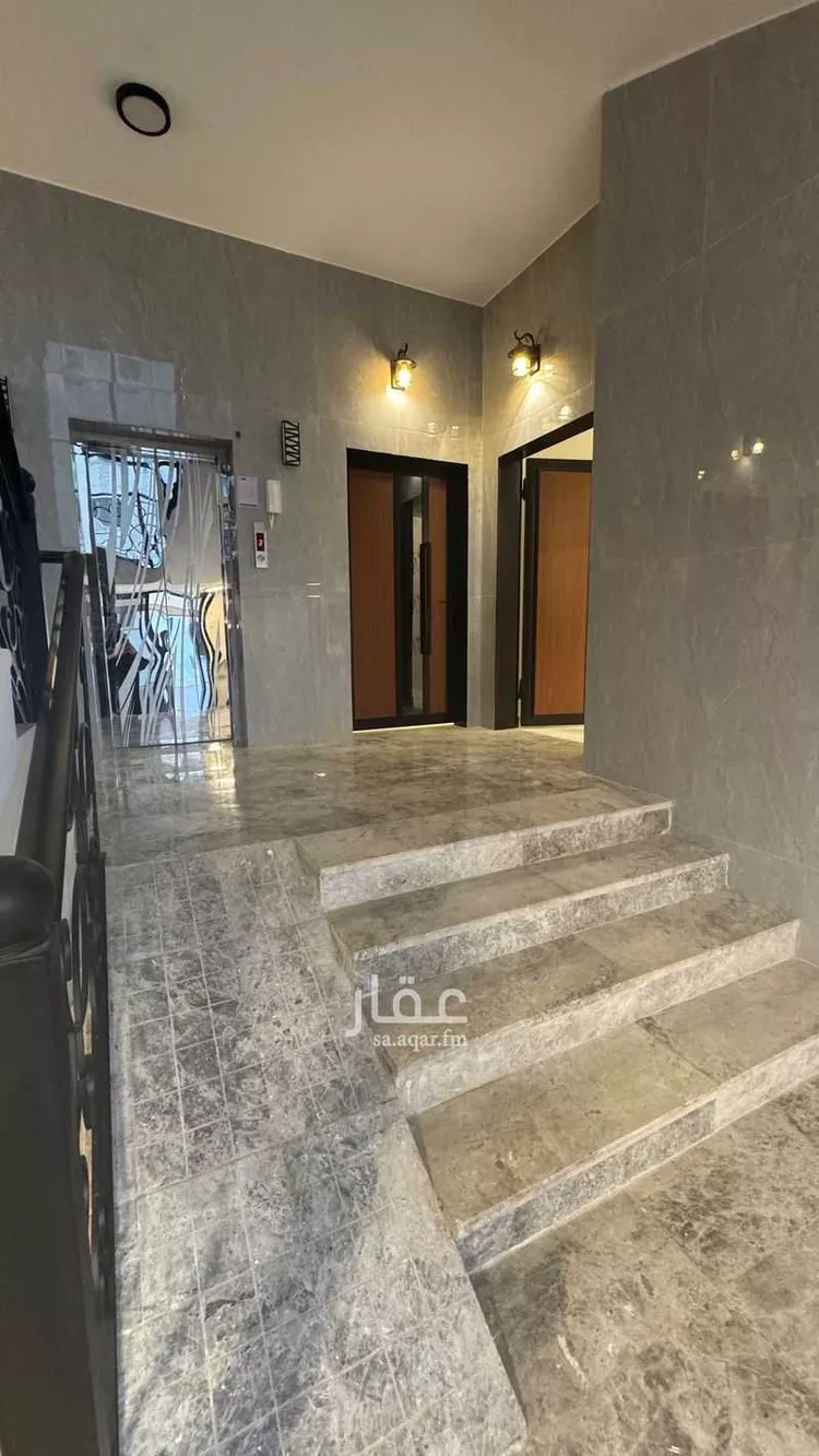 عمارة للإيجار في شارع المحمدية 2 35, حي المحمدية 2, مدينة جازان, منطقة جازان صورة 3