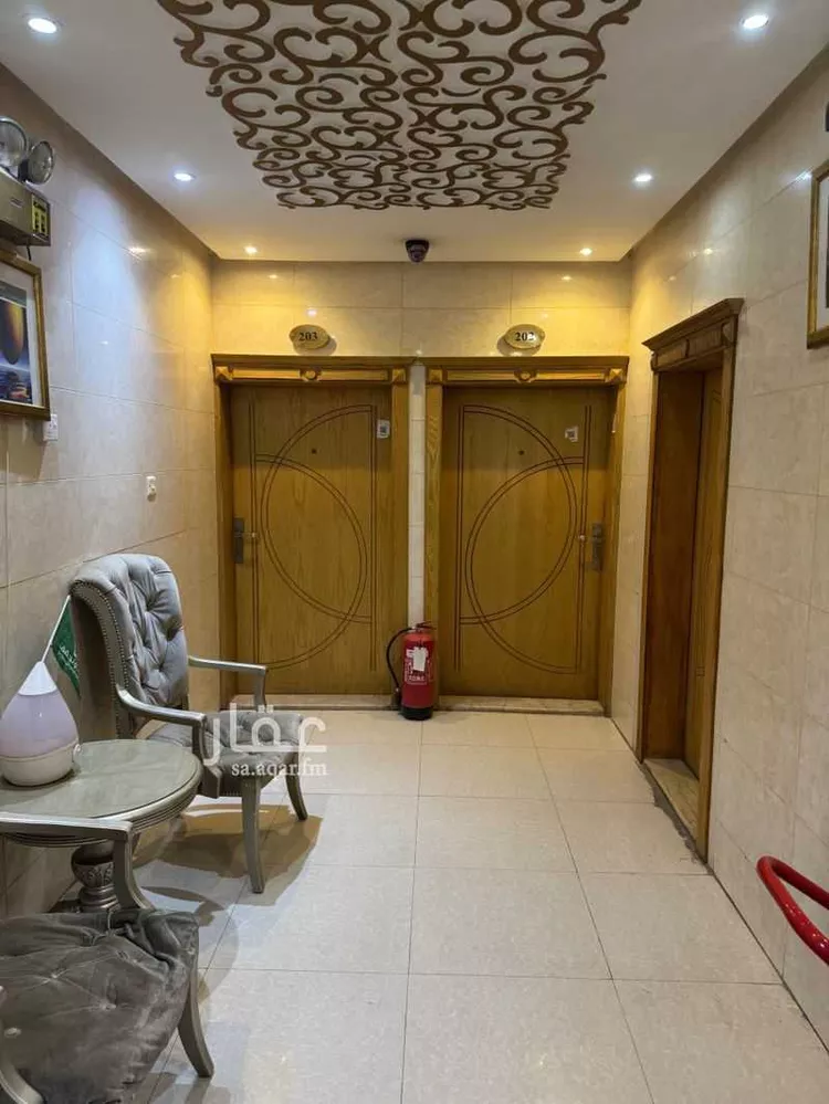 عمارة للإيجار في شارع الكتاب, حي الملك عبدالعزيز, مدينة الرياض, منطقة الرياض صورة 2