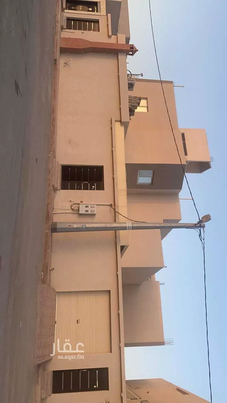 فيلا للبيع في شارع أسيد بن الاخنس ، ملهم ، حريملاء