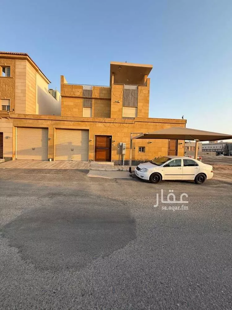 فيلا للبيع في شارع عبد اللطيف المدائي, حي الشراع, مدينة جدة, منطقة مكة المكرمة صورة 2