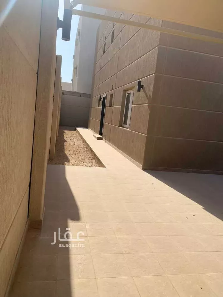 فيلا للبيع في شارع عبدالخالق بن غريبة ، حي مطار الملك خالد الدولي ، الرياض ، منطقة الرياض صورة 5