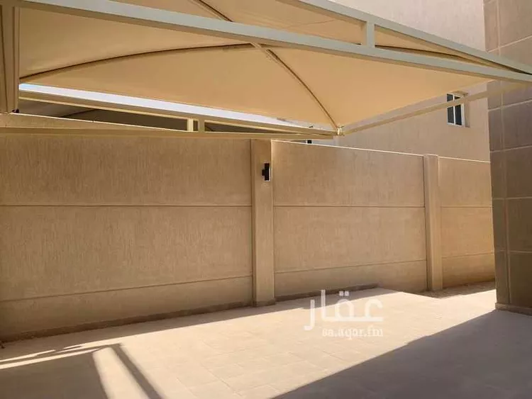 فيلا للبيع في شارع عطاء بن أبي رباح ، حي مطار الملك خالد الدولي ، الرياض ، منطقة الرياض