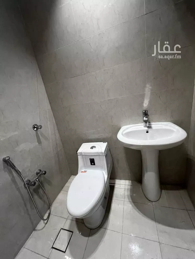 شقة للإيجار في شارع وادي الاحمر, حي السويدي, مدينة الرياض, منطقة الرياض صورة 4