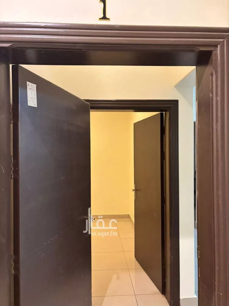 شقة للإيجار في شارع الدائرى الشمالى الفرعي, حي الجزيرة, مدينة بريده, منطقة القصيم صورة 3
