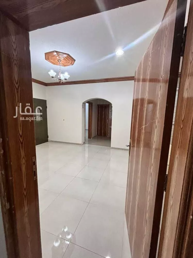 شقة للإيجار في شارع حجاج بن أرطأة, حي الفلاح, مدينة بريدة, منطقة القصيم