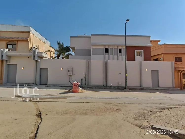 شقة للإيجار في شارع إسماعيل بن مبارك, حي الفلاح, مدينة بريدة, منطقة القصيم صورة 2