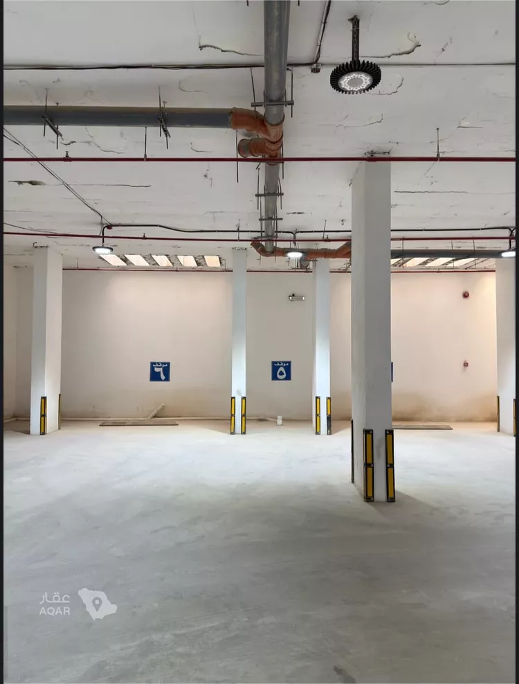 عمارة للإيجار في شارع عبدالله بن العاص, حي العارض, مدينة الرياض, منطقة الرياض 20