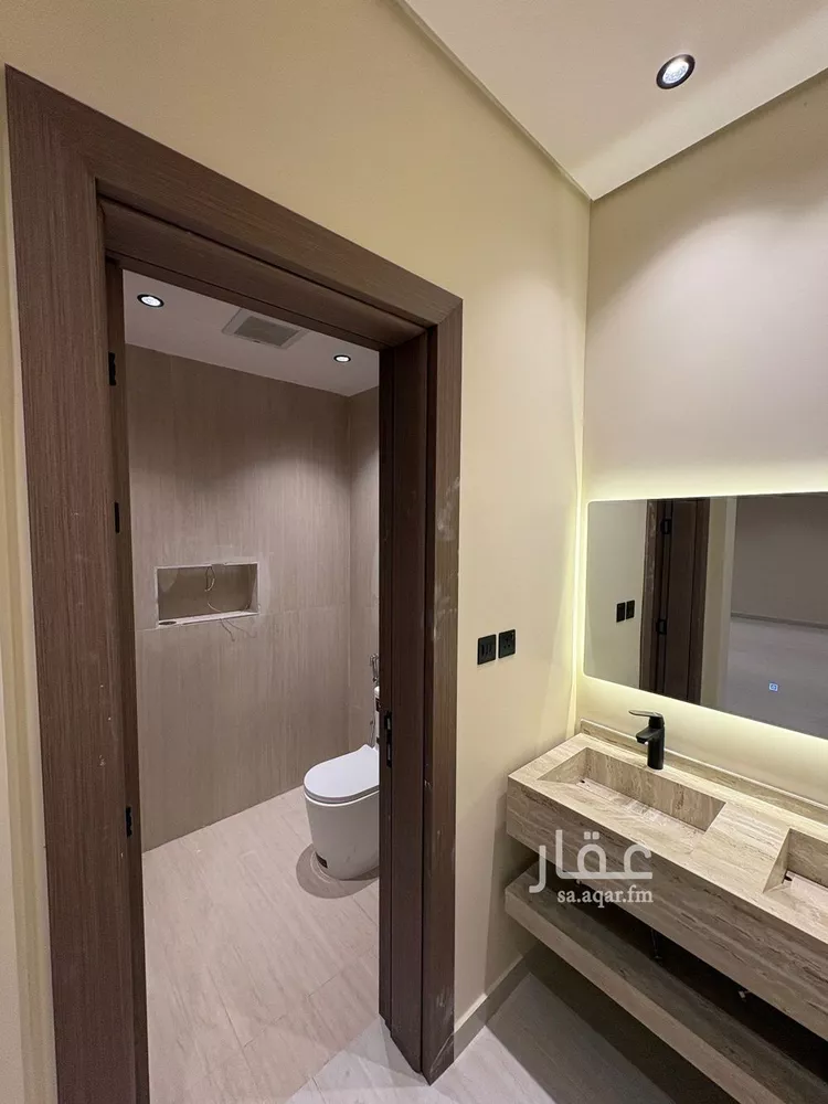 فيلا للبيع في شارع منيفة, حي الصواري, مدينة الخبر, المنطقة الشرقية صورة 5