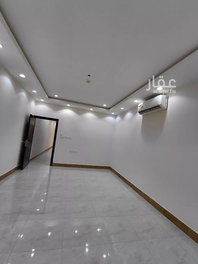 شقة للإيجار في شارع الصحابة, حي إشبيلية, مدينة الرياض, منطقة الرياض صورة 3