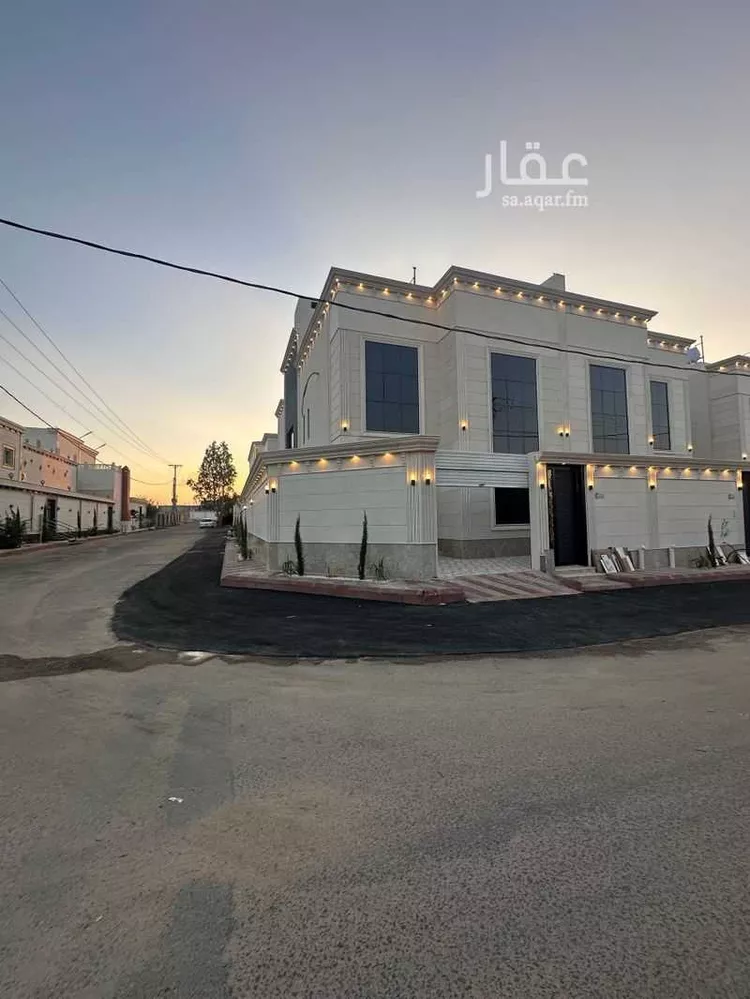 فيلا للبيع في شارع شريك بن انس, حي ريحه, مدينة الطائف, منطقة مكة المكرمة