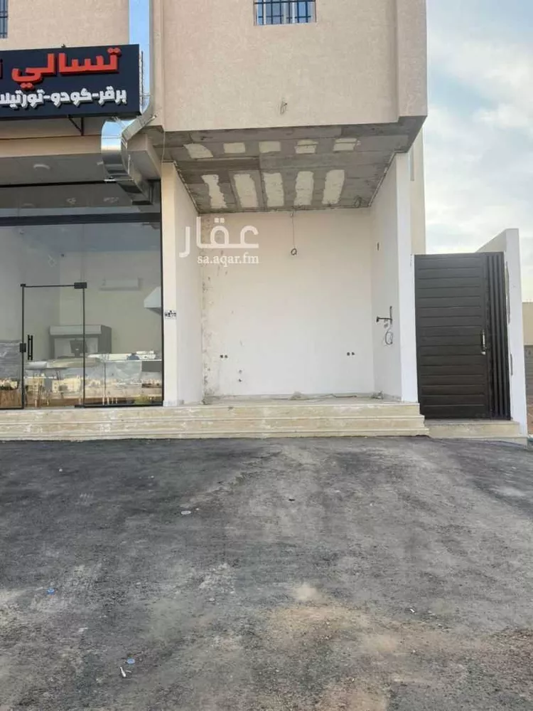 محل للإيجار في شارع عبدلله بن عبدالعزيز, حي الريف, مدينة المزاحمية, منطقة الرياض صورة 2