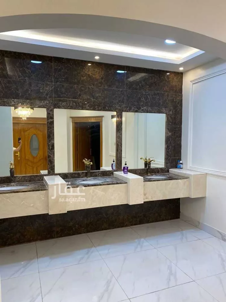 فيلا للبيع في شارع ابن السني, حي الحمراء الأول, مدينة الاحساء, المنطقة الشرقية صورة 4