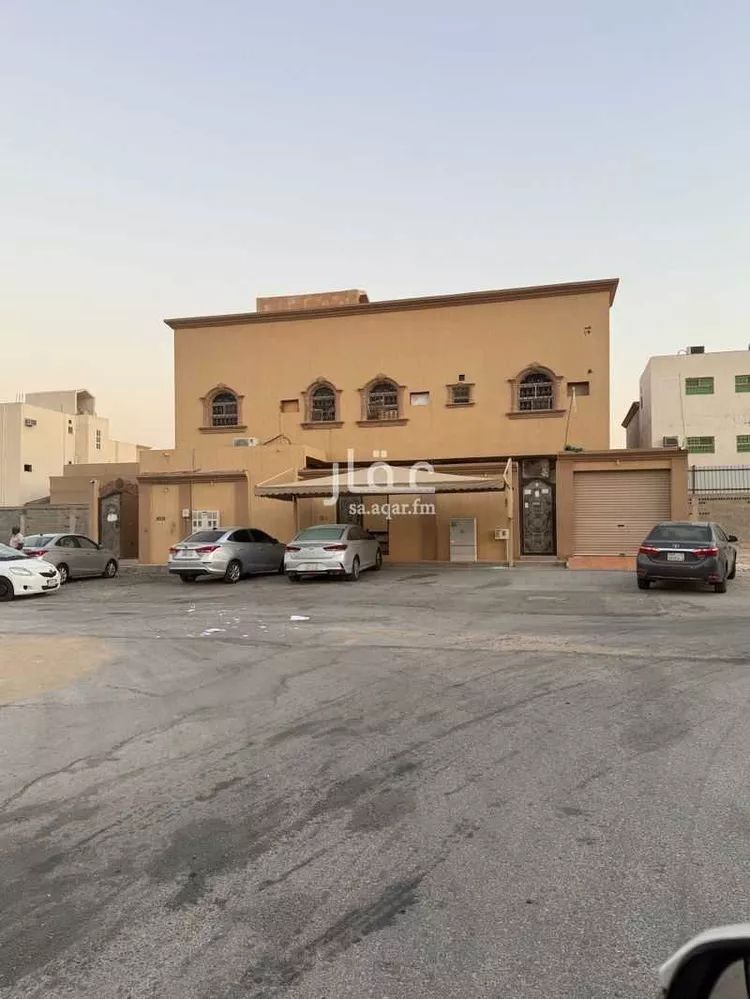 عمارة للبيع في شارع القصار, حي النايفية, مدينة الاحساء, المنطقة الشرقية