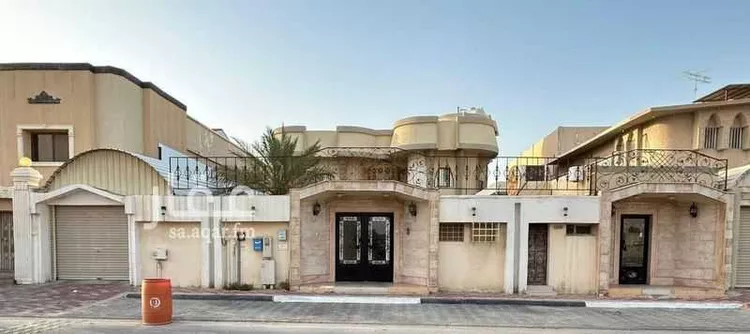 فيلا للبيع في شارع ام المؤمنين جويرية بنت الحارث, حي السلمانية الأول, مدينة الاحساء, المنطقة الشرقية