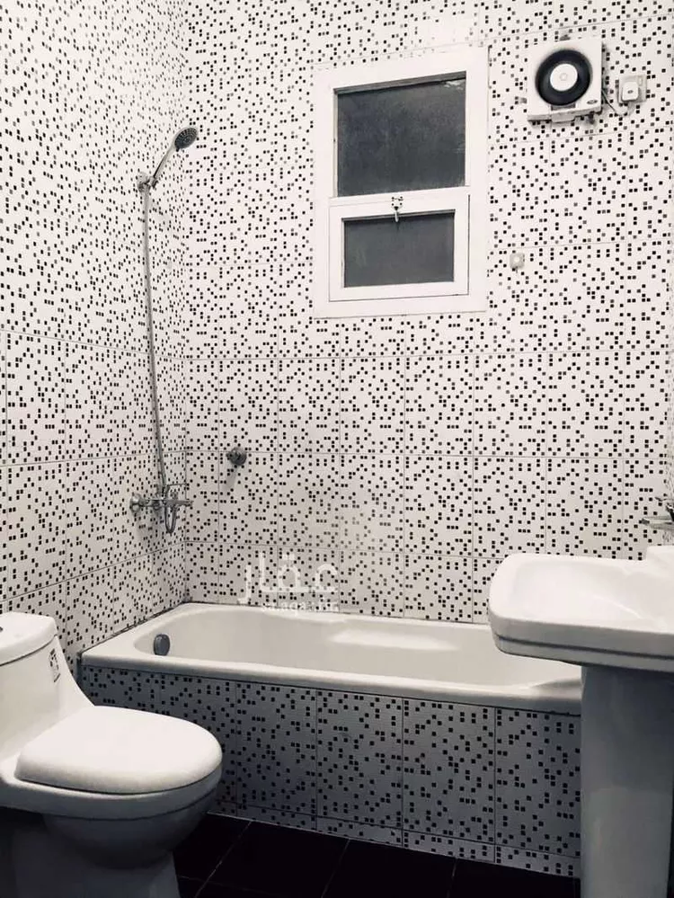 شقة للإيجار في شارع الديار, حي غرناطة, مدينة الرياض, منطقة الرياض صورة 2