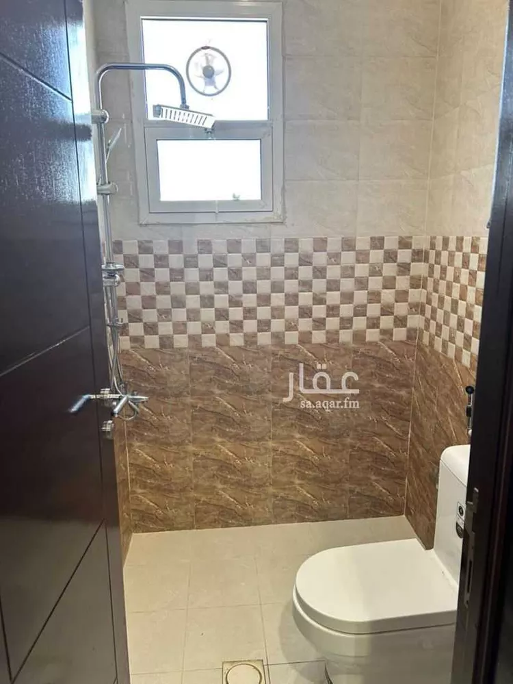 شقة للبيع في شارع تهامة ، حي ظهرة لبن ، الرياض ، منطقة الرياض صورة 4