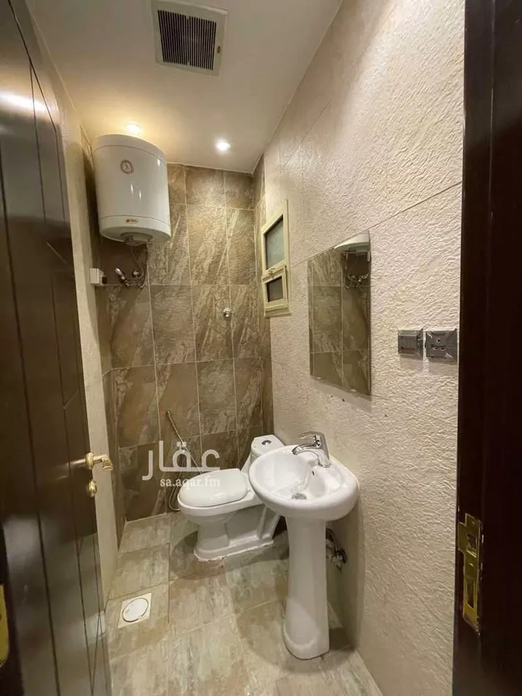 شقة للإيجار في شارع الفجر, حي الياسمين, مدينة الرياض, منطقة الرياض صورة 3