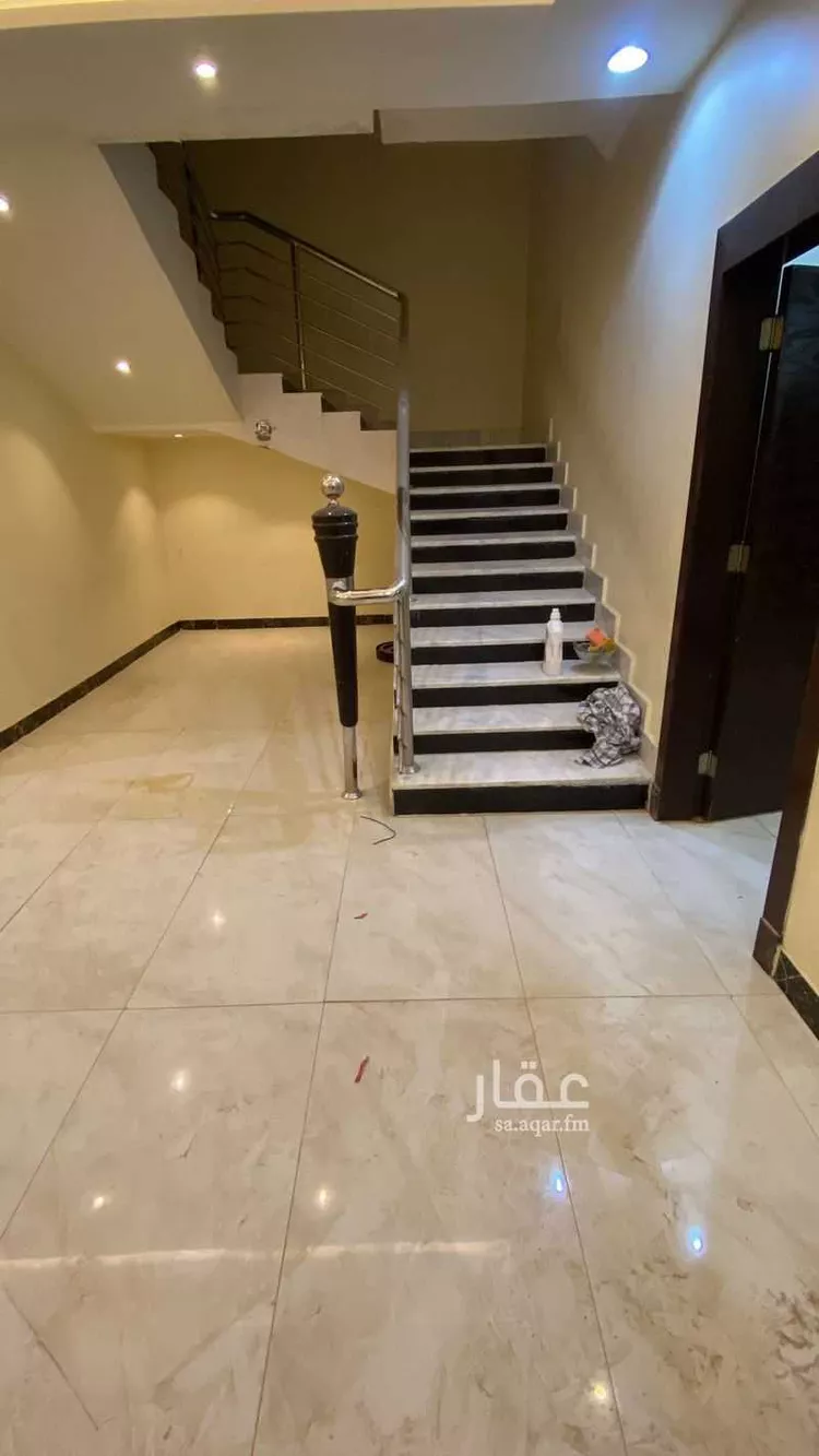 فيلا للإيجار في حي ، شارع إبراهيم الرقي ، حي طيبة ، الرياض ، منطقة الرياض صورة 2