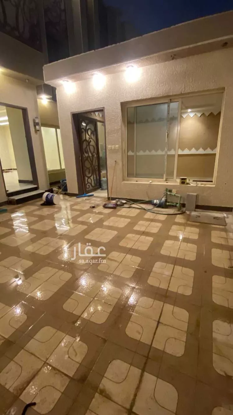 فيلا للإيجار في حي ، شارع إبراهيم الرقي ، حي طيبة ، الرياض ، منطقة الرياض صورة 5