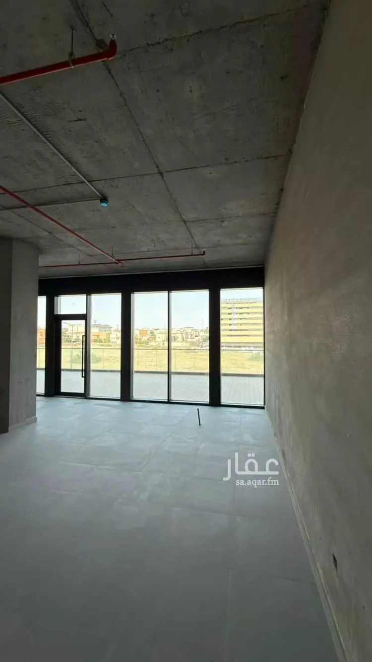 مكتب تجاري للإيجار في شارع الملك عبدالله ابن عبدالعزيز سعود الفرعي, حي النزهة, مدينة الرياض, منطقة الرياض صورة 3