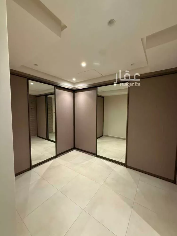 فيلا للإيجار في شارع عبدالرحمن بن مهنا, حي الربيع, مدينة الرياض, منطقة الرياض 16