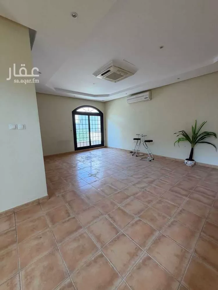 فيلا للإيجار في شارع البكيرية, حي الملك سلمان, مدينة الرياض, منطقة الرياض 8