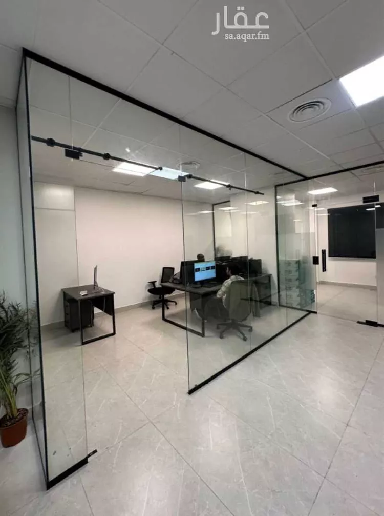 مكتب تجاري للإيجار في شارع الملك فيصل ، حي المربع ، الرياض ، منطقة الرياض صورة 2