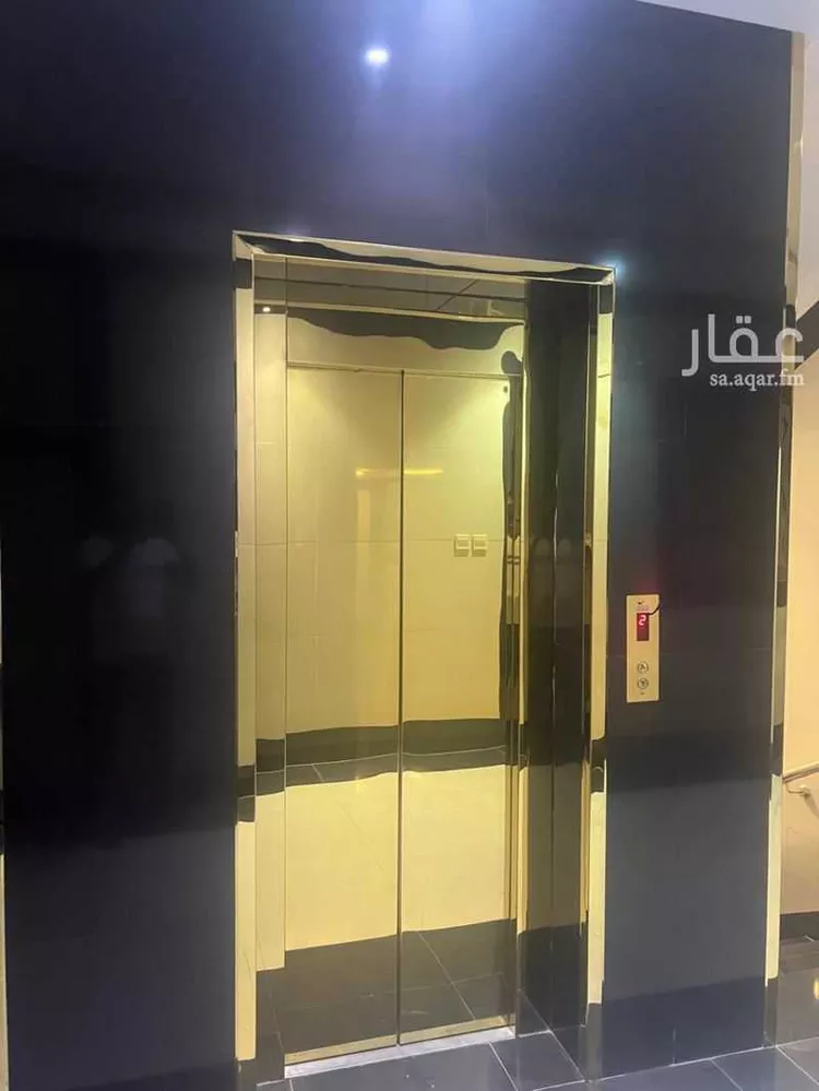 عمارة للبيع في شارع الأمير يزيد بن عبدالله بن عبدالرحمن, حي الملقا, مدينة الرياض, منطقة الرياض صورة 4